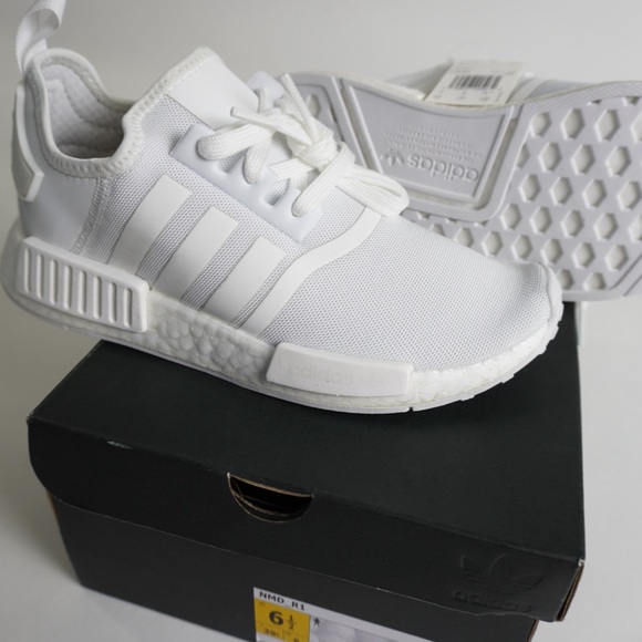 Adidas NMD R1 - Picture 2 of 3